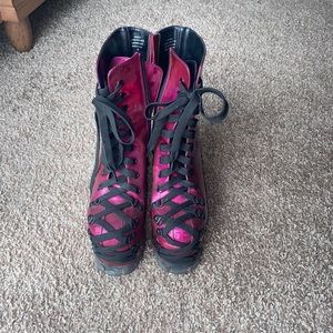 Dolls Kill Platform Boots “Upper Synthetic” size 8